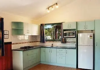 Big4 Cairns Crystal Cascades Holiday Park 4*,