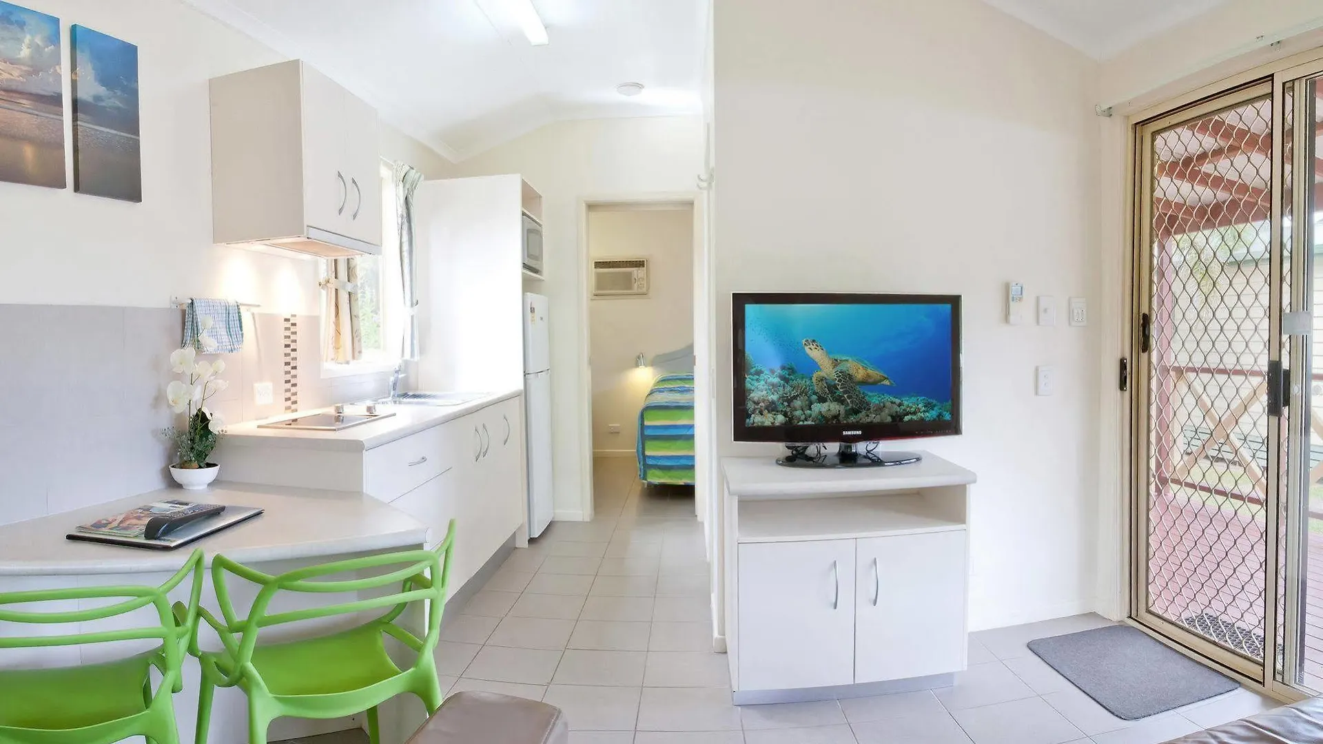 Big4 Cairns Crystal Cascades Holiday Park 4*,