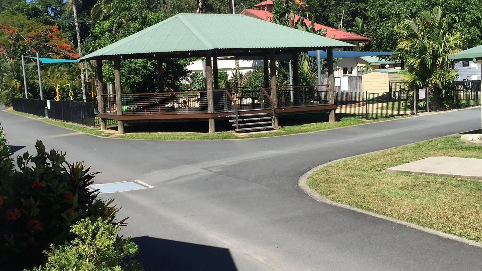 Hotel Big4 Cairns Crystal Cascades Holiday Park