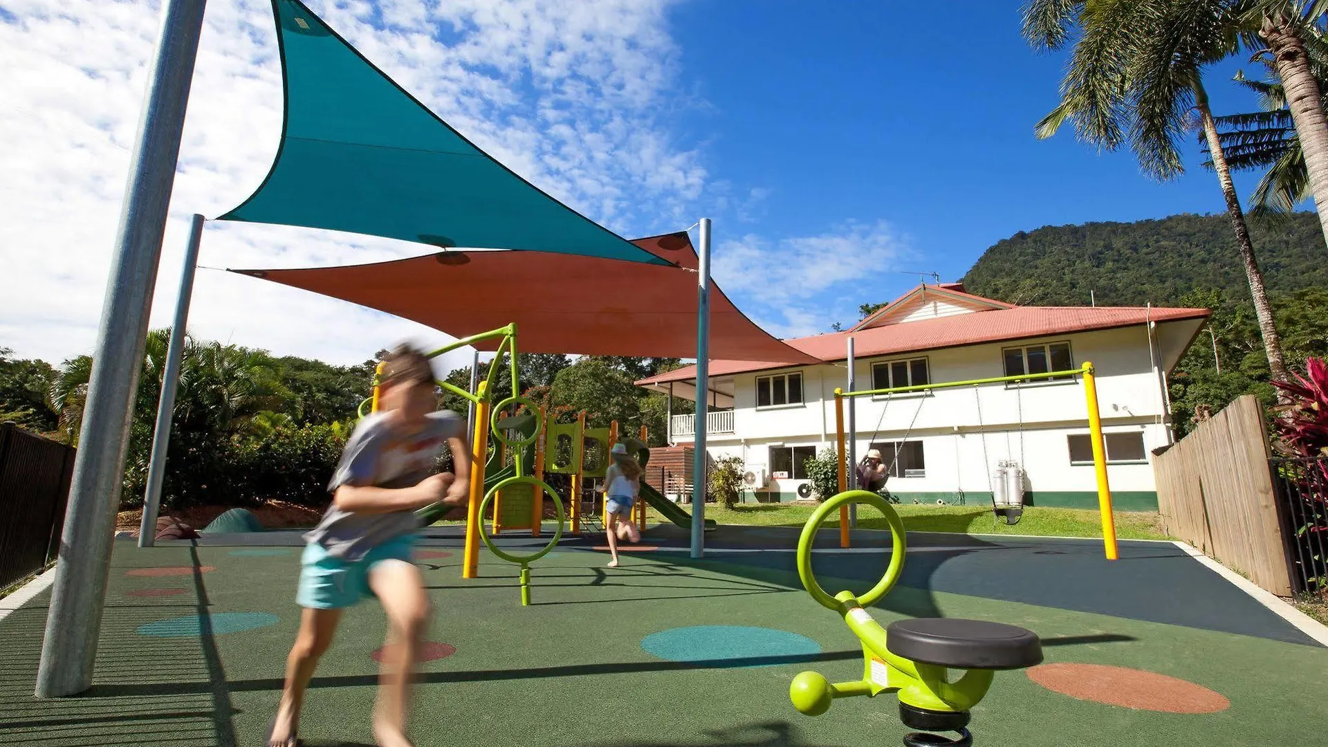Hotel Big4 Cairns Crystal Cascades Holiday Park